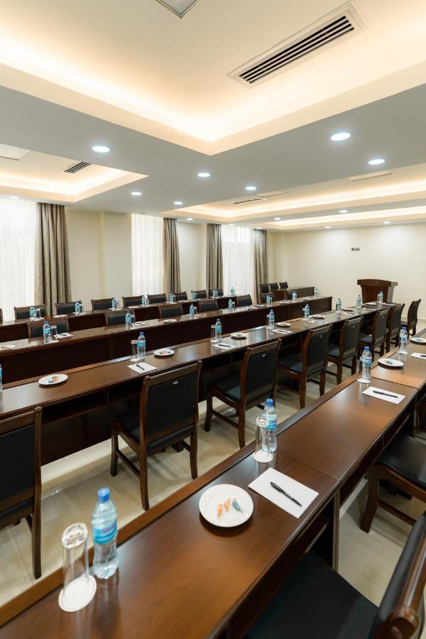 Kibo Palace Hotel Moshi Zewnętrze zdjęcie