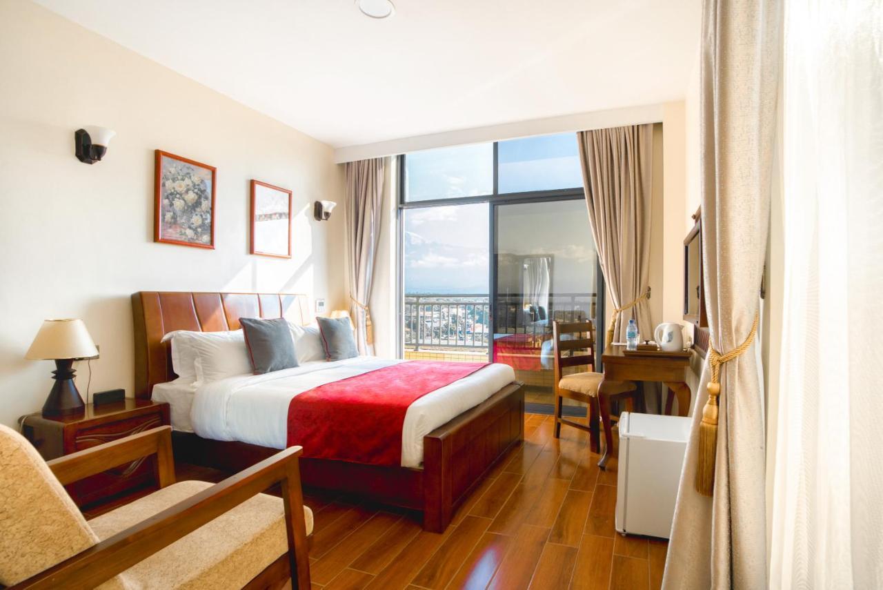 Kibo Palace Hotel Moshi Zewnętrze zdjęcie